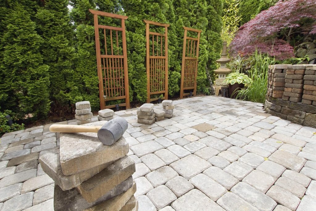 doing stone paving services